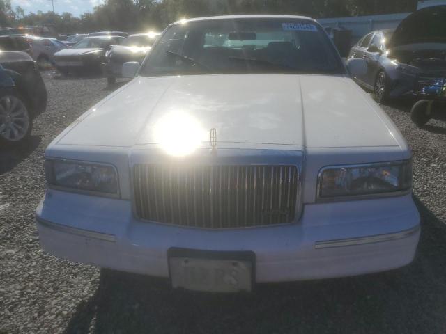 1LNLM81W6VY710687 - 1997 LINCOLN TOWN CAR EXECUTIVE WHITE photo 5