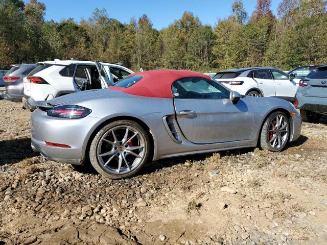 WP0CB2A83NS221112 - 2022 PORSCHE BOXSTER S SILVER photo 3