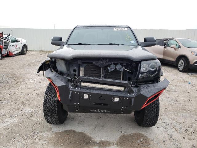 5TFJU4GN9BX006066 - 2011 TOYOTA TACOMA DOUBLE CAB PRERUNNER BLACK photo 5