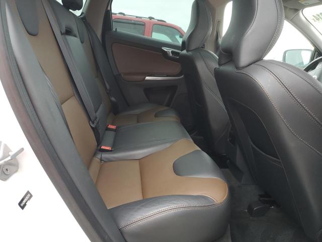 YV440MRR9H2063248 - 2017 VOLVO XC60 T5 DYNAMIC თეთრი ფოტო 11