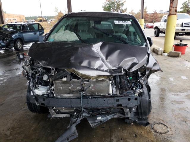 5TDYZ3DC0LS023326 - 2020 TOYOTA SIENNA XLE GRAY photo 5