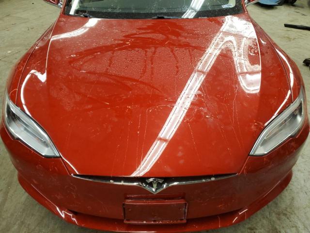 5YJSA1E45HF196537 - 2017 TESLA MODEL S წითელი ფოტო 11