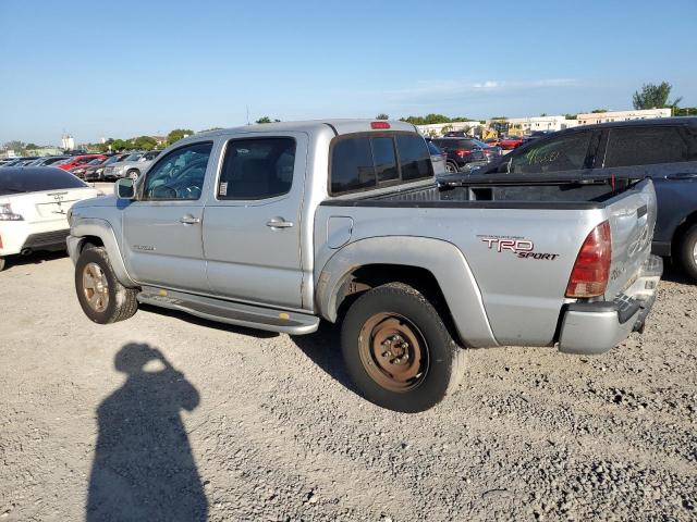 3TMJU62NX6M015132 - 2006 TOYOTA TACOMA DOUBLE CAB PRERUNNER SILVER photo 2