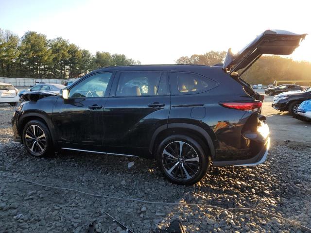 5TDLZRBHXNS225864 - 2022 TOYOTA HIGHLANDER XSE BLACK photo 2