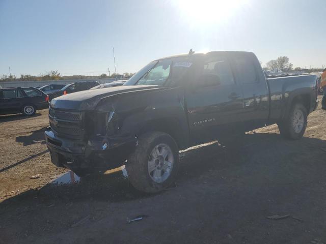 2011 CHEVROLET SILVERADO K1500 LT, 