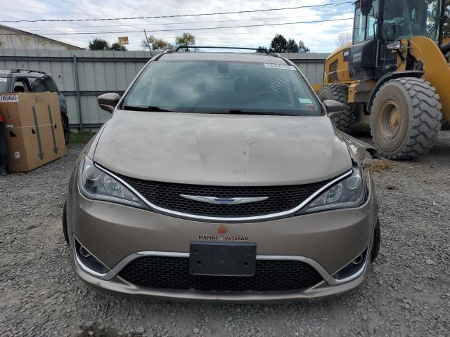 2C4RC1BGXJR153930 - 2018 CHRYSLER PACIFICA TOURING L GOLD photo 5