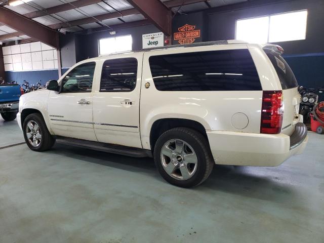 1GNUKKE3XAR253406 - 2010 CHEVROLET SUBURBAN K1500 LTZ CREAM photo 2