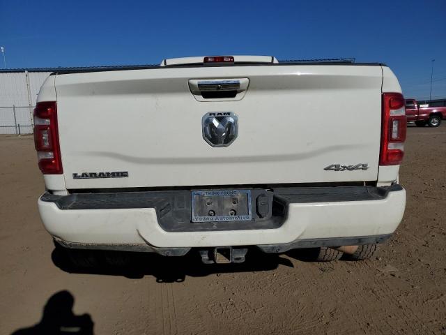 3C63RRJL1NG153321 - 2022 RAM 3500 LARAMIE WHITE photo 6