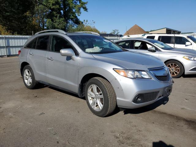 5J8TB3H31FL001884 - 2015 ACURA RDX SILVER photo 4