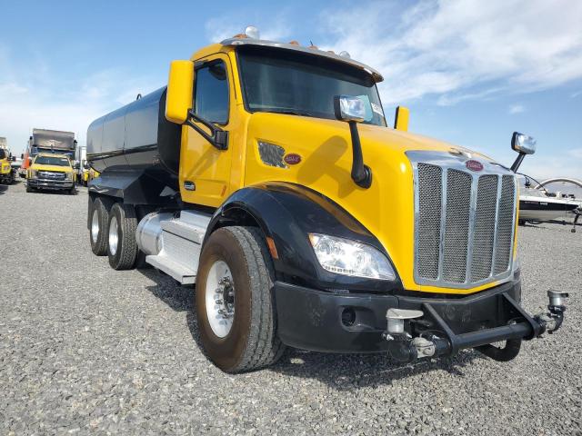 1XPBD49X0MD738981 - 2021 PETERBILT 579 YELLOW photo 9