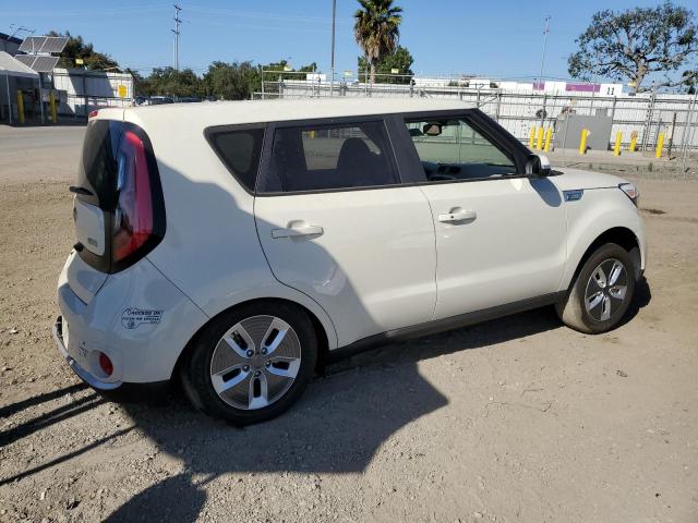 KNDJX3AE3H7020533 - 2017 KIA SOUL EV + WHITE photo 3