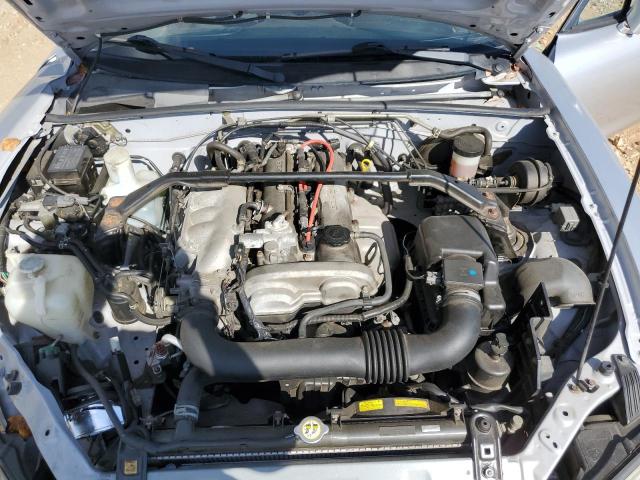 JM1NB353X50410445 - 2005 MAZDA MX-5 MIATA BASE SILVER photo 11