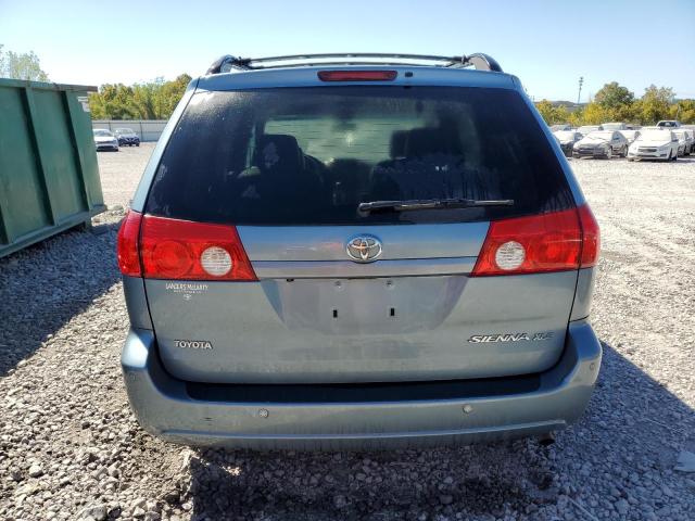 5TDZK22C88S121694 - 2008 TOYOTA SIENNA XLE BLUE photo 6