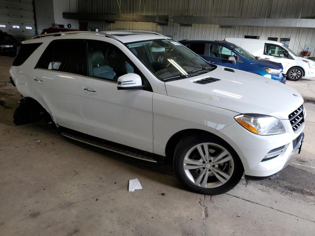 4JGDA5HB2FA508616 - 2015 MERCEDES-BENZ ML 350 4MATIC WHITE photo 4