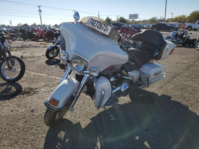 1HD1FC4187Y709065 - 2007 HARLEY-DAVIDSON FLHTCUI 白色 照片 2