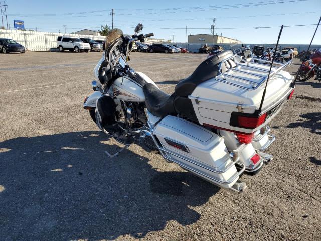 1HD1FC4187Y709065 - 2007 HARLEY-DAVIDSON FLHTCUI 白色 照片 3