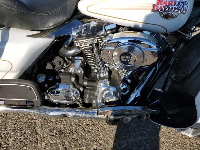 1HD1FC4187Y709065 - 2007 HARLEY-DAVIDSON FLHTCUI 白色 照片 7