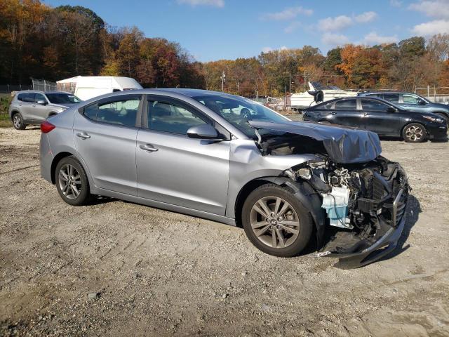 5NPD84LF4HH027167 - 2017 HYUNDAI ELANTRA SE GRAY photo 4