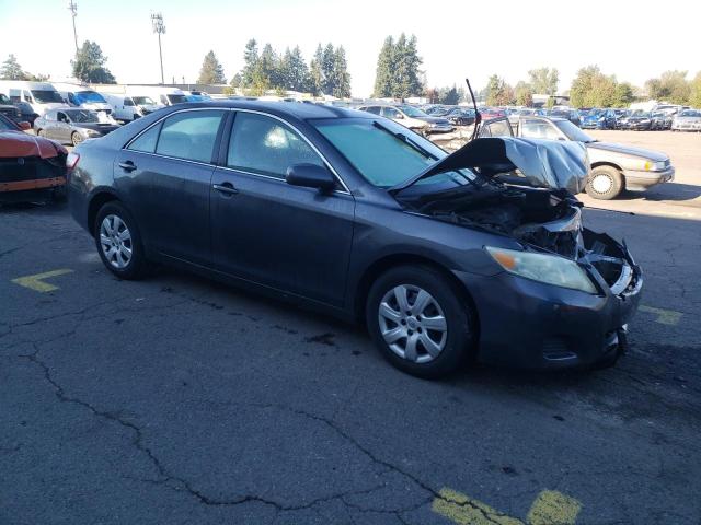 4T1BF3EK2AU105549 - 2010 TOYOTA CAMRY BASE GRAY photo 4