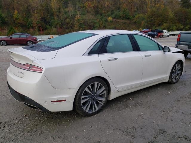 3LN6L5F98KR618069 - 2019 LINCOLN MKZ RESERVE II WHITE photo 3