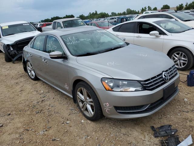 1VWBN7A34EC072933 - 2014 VOLKSWAGEN PASSAT SE GRAY photo 4