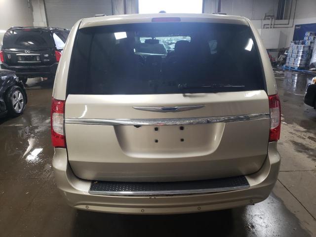 2C4RC1CG6DR511060 - 2013 CHRYSLER TOWN & COU TOURING L BEIGE photo 6