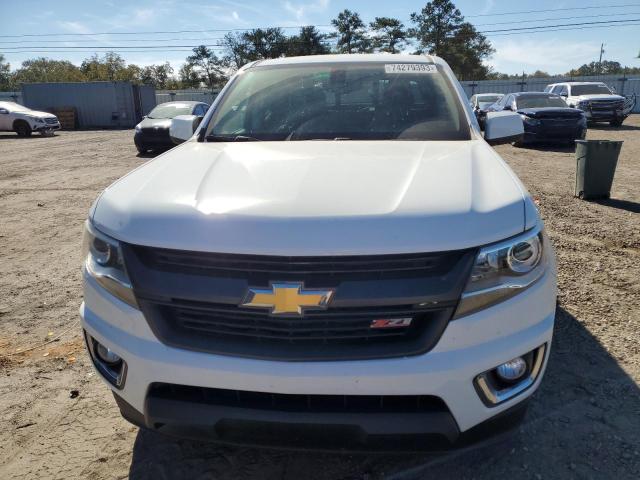 1GCGTDEN8K1185039 - 2019 CHEVROLET COLORADO Z71 WHITE photo 5