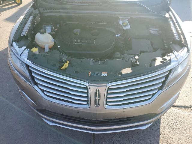 5LMCJ2D95JUL18875 - 2018 LINCOLN MKC SELECT GOLD photo 12