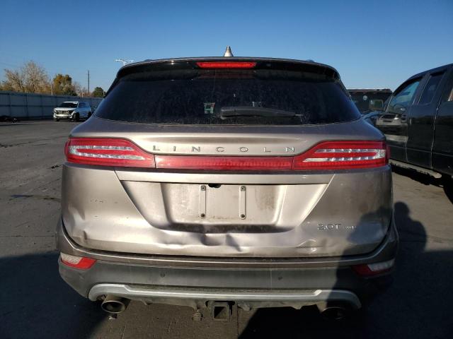 5LMCJ2D95JUL18875 - 2018 LINCOLN MKC SELECT 金色 照片 6