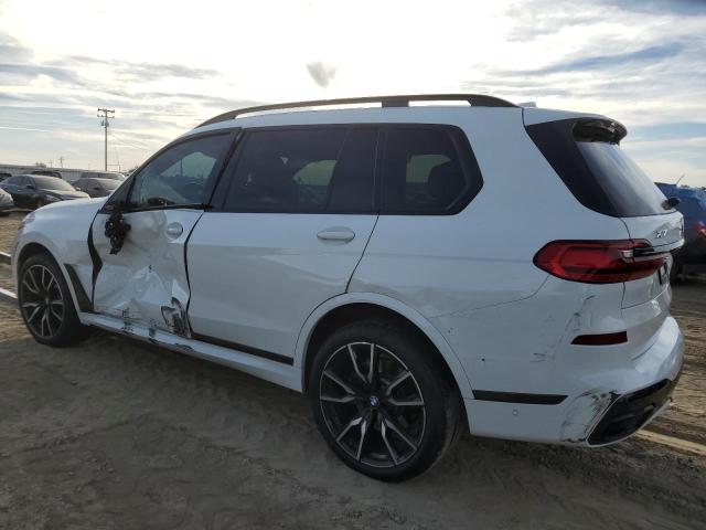 5UXCW2C0XM9F76457 - 2021 BMW X7 XDRIVE40I WHITE photo 2