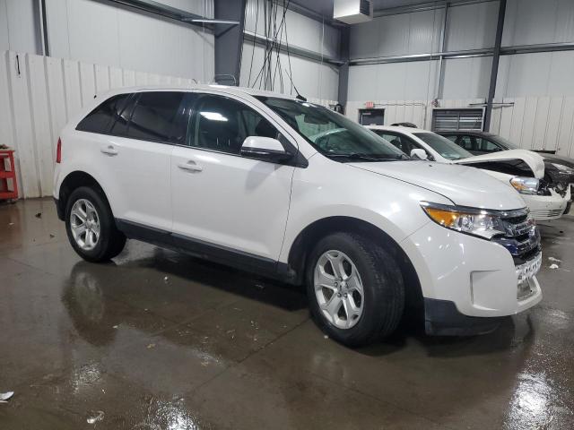 2FMDK4JC8DBE35845 - 2013 FORD EDGE SEL WHITE photo 4