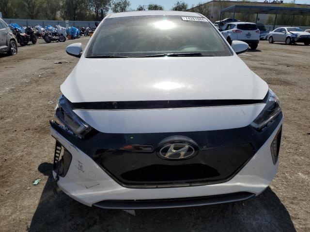 KMHC05LH6KU033457 - 2019 HYUNDAI IONIQ LIMITED WHITE photo 5