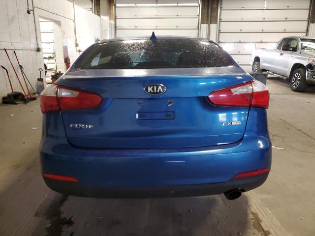 KNAFX4A80E5055590 - 2014 KIA FORTE EX BLUE photo 6