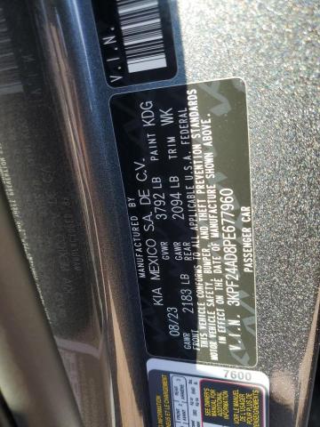 3KPF24AD8PE677960 - 2023 KIA FORTE LX GRAY photo 13