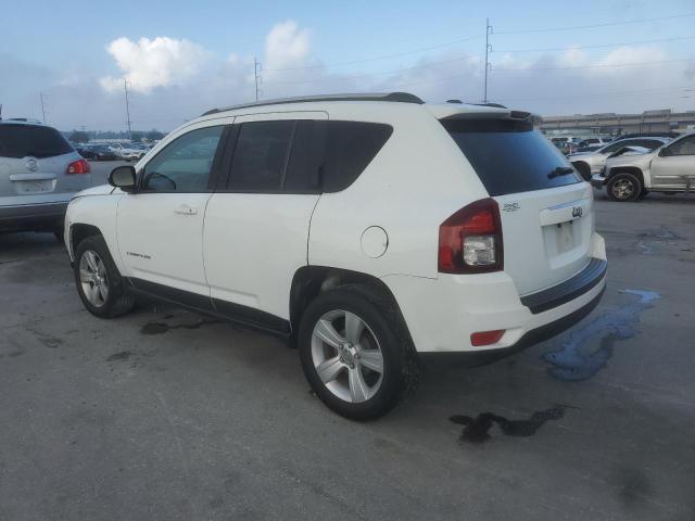 1C4NJCBB3FD420355 - 2015 JEEP COMPASS SPORT WHITE photo 2