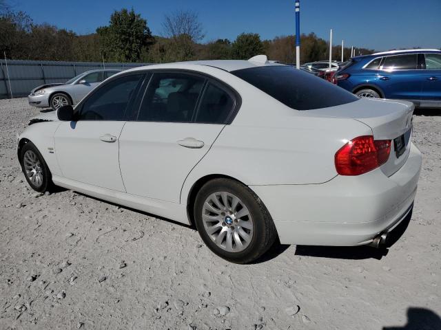 WBAPK73539A454286 - 2009 BMW 328 XI WHITE photo 2