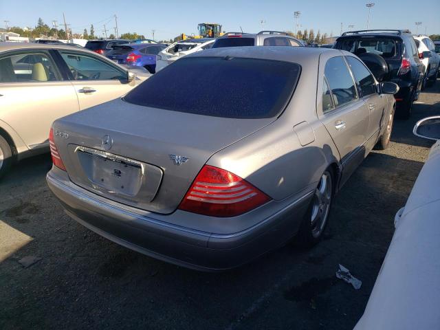 WDBNG70J84A387429 - 2004 MERCEDES-BENZ S 430 SILVER photo 3