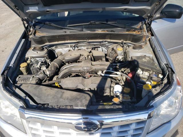 JF2SHABC1DH431180 - 2013 SUBARU FORESTER 2.5X SILVER photo 11