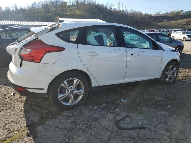 1FADP3K28DL383628 - 2013 FORD FOCUS SE WHITE photo 3