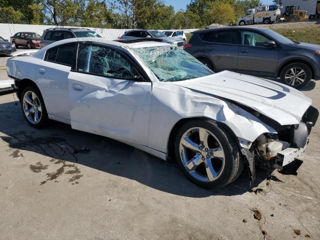 2C3CDXHG6DH526196 - 2013 DODGE CHARGER SXT WHITE photo 4