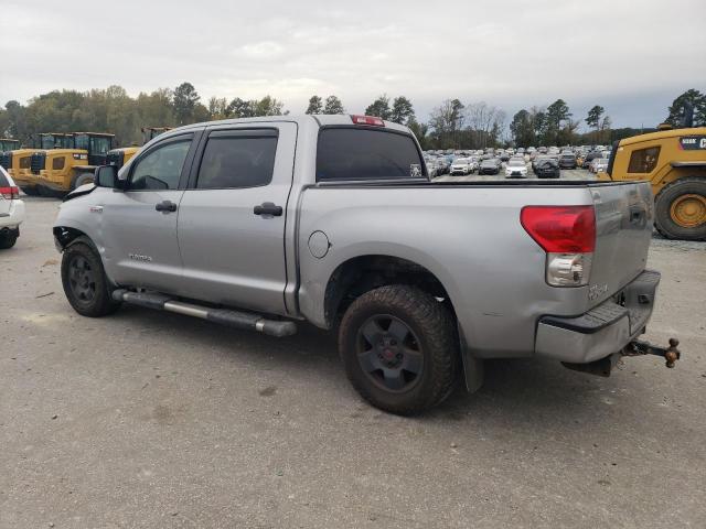 5TFEV54158X056378 - 2008 TOYOTA TUNDRA CREWMAX SILVER photo 2