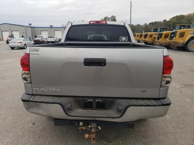 5TFEV54158X056378 - 2008 TOYOTA TUNDRA CREWMAX SILVER photo 6