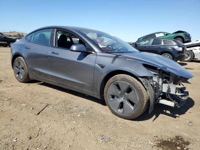 5YJ3E1EB3NF123847 - 2022 TESLA MODEL 3 CHARCOAL photo 4