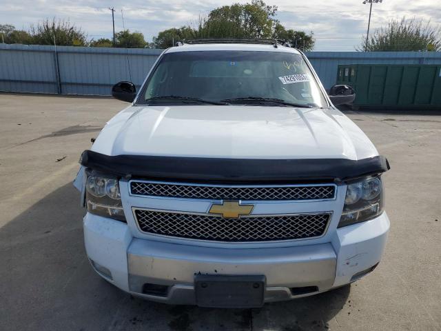 3GNTKFE32BG399769 - 2011 CHEVROLET AVALANCHE LT WHITE photo 5