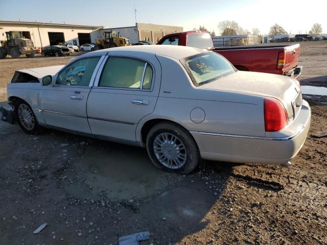 1LNHM83V86Y632019 - 2006 LINCOLN TOWN CAR DESIGNER WHITE photo 2