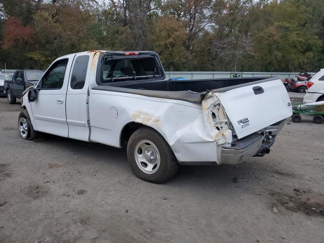 1FTRX17L82KB10097 - 2002 FORD F150 WHITE photo 2