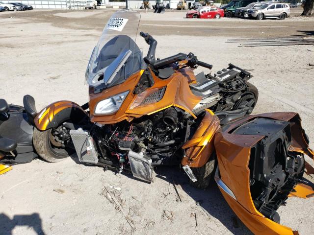 2BXNBDD12EV002184 - 2014 CAN-AM SPYDER ROA RT GOLD photo 2