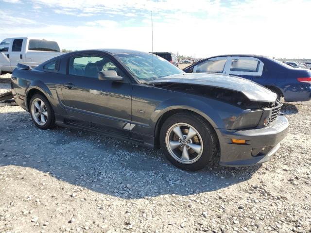 1ZVFT80N475203124 - 2007 FORD MUSTANG CHARCOAL photo 4