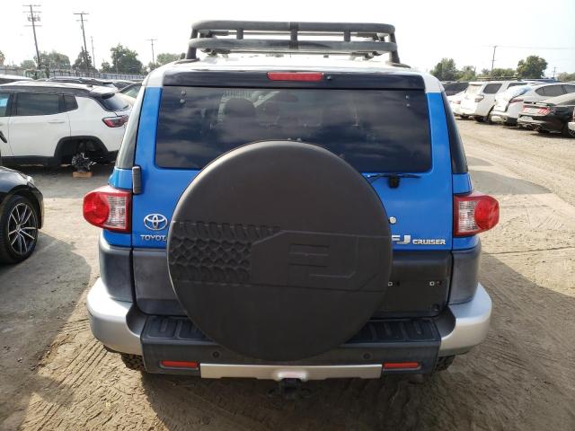 JTEBU11F370081054 - 2007 TOYOTA FJ CRUISER BLUE photo 6