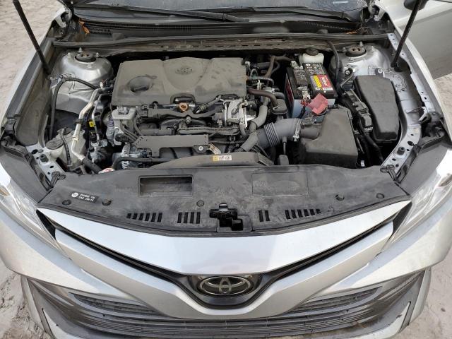 4T1F11AK3LU997923 - 2020 TOYOTA CAMRY XLE SILVER photo 11